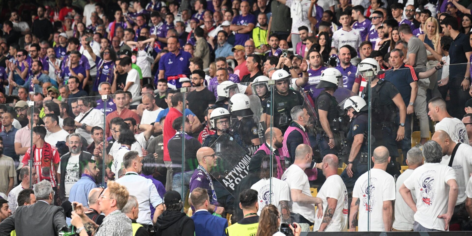 Επεισόδια στο ημίχρονο του Ολυμπιακός-Φιορεντίνα