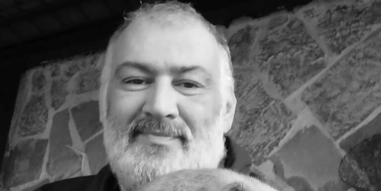 Πέθανε ο δημοσιογράφος Νίκος Τζαντζαράς – Έδινε μάχη με τον καρκίνο