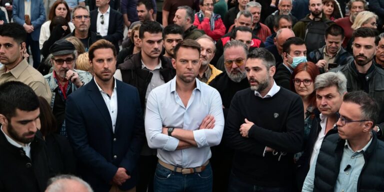 Κασσελάκης για ΛΑΡΚΟ: «700 οικογένειες βρίσκονται στον δρόμο μετά από απόφαση της ΝΔ»