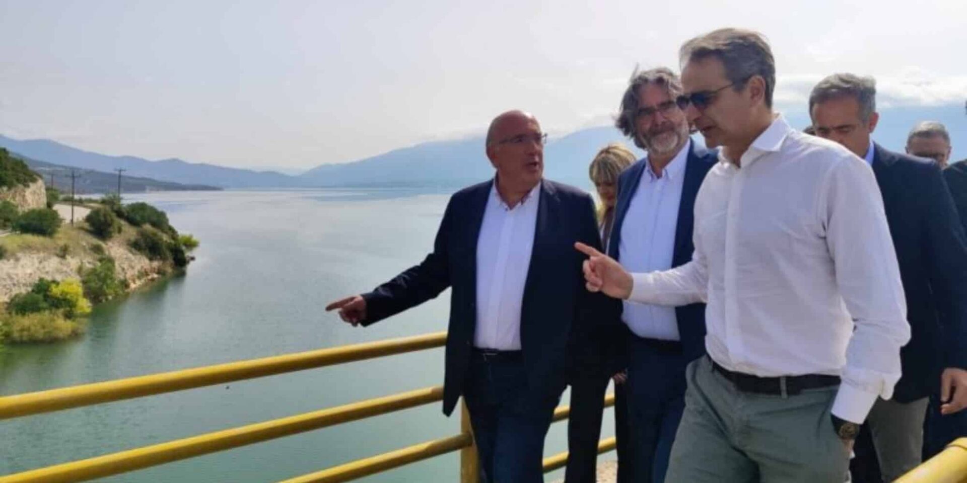 Ο Κυριάκος Μητσοτάκης στη Υψηλή Γέφυρα Σερβίων