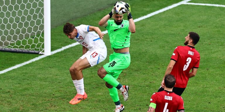 Euro 2024: Μαχητική Γεωργία με τρομερό Μαμαρντασβίλι, πήρε τον βαθμό (1-1) κόντρα στο σφυροκόπημα των Τσέχων!