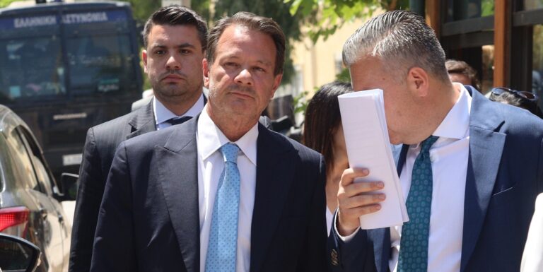 Πρόταση εισαγγελέα να αποφυλακιστεί ο Απόστολος Λύτρας με «βραχιολάκι»!