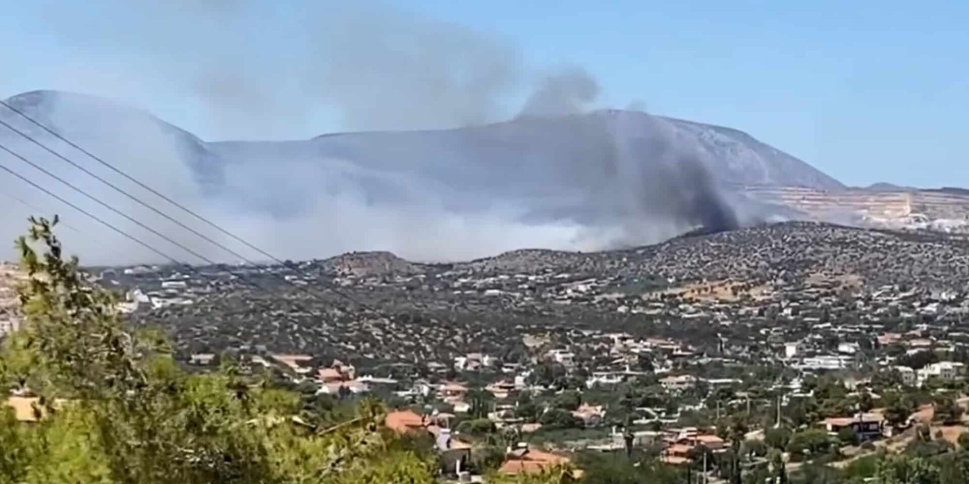 Φωτιά στο Κορωπί