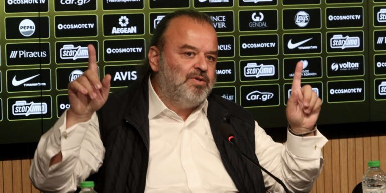 Ξέσπασε ο Ηλιόπουλος στα Σπάτα: «Ντροπή για την ΑΕΚ και τον κόσμο η εικόνα σας – Σας επιβάλλω πρόστιμο!»