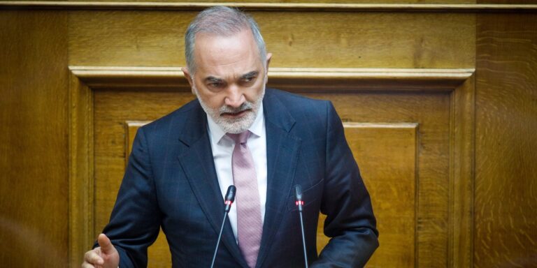 Τακτικός καθηγητής στην Ιατρική του Πανεπιστημίου Αθηνών o Μάριος Σαλμάς