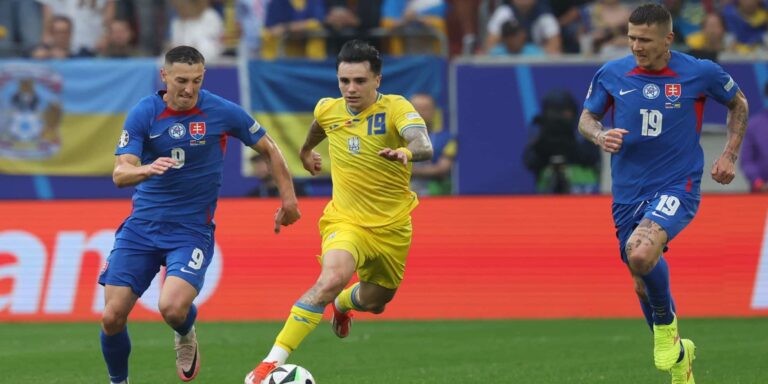 Euro 2024: «Ζωντανή» για πρόκριση η Ουκρανία, κέρδισε με ανατροπή (1-2) τη Σλοβακία! (βίντεο)