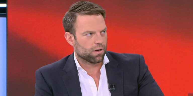 Κασσελάκης: «Η σχέση μου με τον Αλέξη Τσίπρα είναι αμιγώς πολιτική» – Τι είπε για «μαύρο» χρήμα