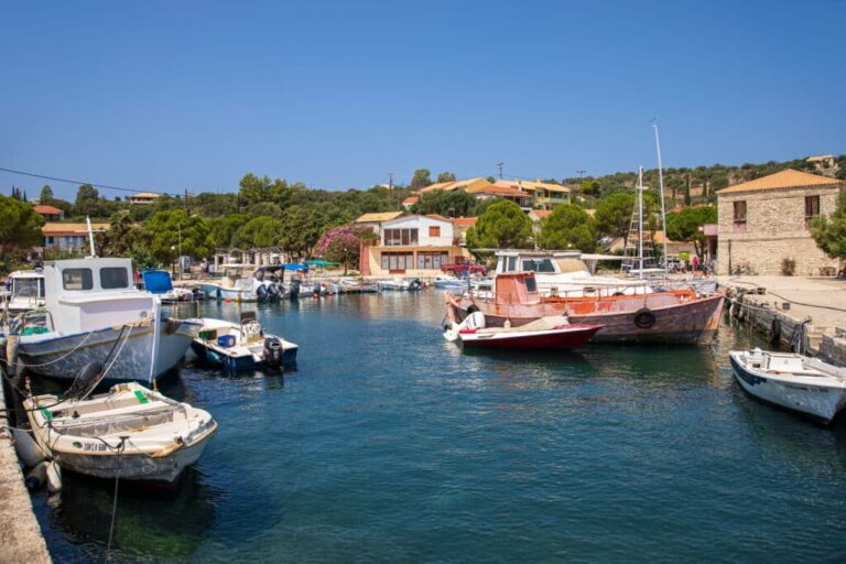 Καλοκαίρι στην Ελλάδα: 4 νησιά για ήσυχες διακοπές – Βουτιές, φύση και απομόνωση (εικόνες)