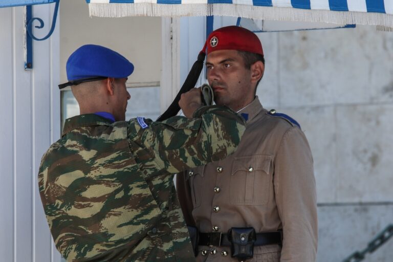 Καιρός σήμερα: Οι πιο δύσκολες 72 ώρες του καύσωνα – Έκτακτα μέτρα σε δημόσιο και ιδιωτικό τομέα