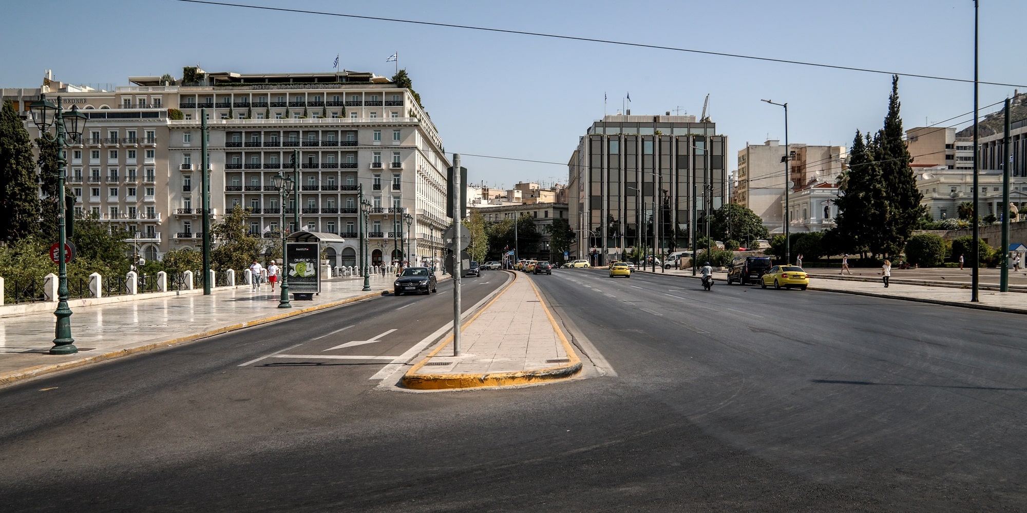 Άδειοι δρόμοι στην Αθήνα το καλοκαίρι