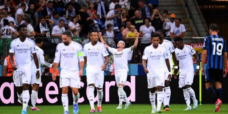 UEFA Super Cup: Η Ρεάλ Μαδρίτης καθάρισε (2-0) την Αταλάντα και κατέκτησε τον πρώτο τίτλο της σεζόν – Σκόραρε στο ντεμπούτο του ο Εμπαπέ!