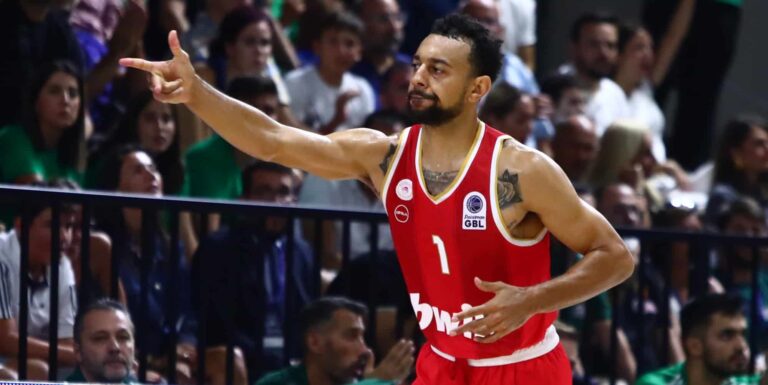 Σούπερ Καπ μπάσκετ: Ο Ολυμπιακός κέρδισε (85-86) τον Παναθηναϊκό και κατέκτησε τον πρώτο τίτλο της σεζόν!