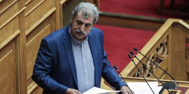 Ο Πολάκης επιστρέφει στην Κοινοβουλευτική Ομάδα του ΣΥΡΙΖΑ