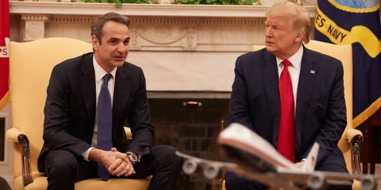 Ο Μητσοτάκης συνομίλησε με τον Ντόναλντ Τραμπ – Τον κάλεσε στην Αθήνα!