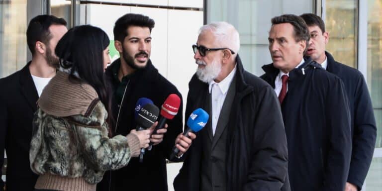 Πέτρος Φιλιππίδης: Σάλος με τις ερωτήσεις του Εισαγγελέα στη δίκη – «Στη Γαλλία έχουμε 51 βιασμούς»