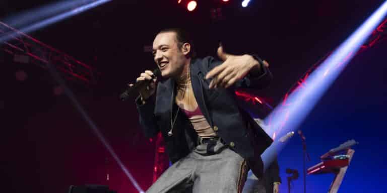 Το Nemo που κέρδισε την Eurovision βρίσκεται στην Ελλάδα: «Είναι η πρώτη φορά που έρχομαι αλλά την λάτρεψα» (βίντεο)