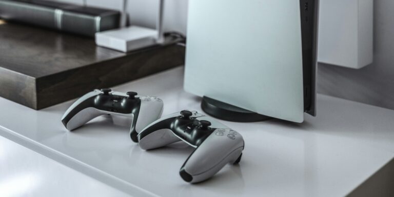 Οι χρήστες του PlayStation 5 «σκοτώνουν» την κονσόλα τους κάνοντας αυτό το λάθος!