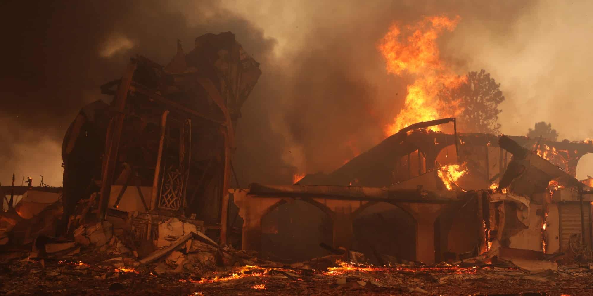 Εικόνα από τη φωτιά