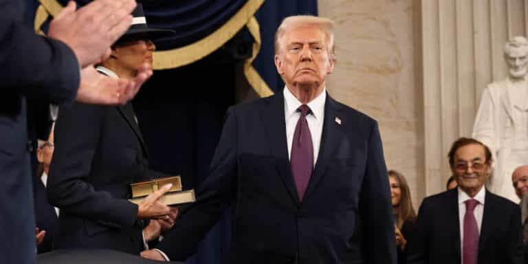 Ο Τραμπ έγινε ο 47ος πρόεδρος των ΗΠΑ – Ορκίστηκε στη Ροτόντα του Καπιτωλίου