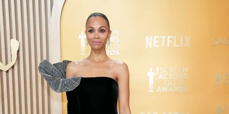 Ζόε Σαλντάνα: «Ευχαριστώ τα SAG Awards που δεν κρίνουν τους ανθρώπους από την ταυτότητα φύλου τους» (βίντεο)