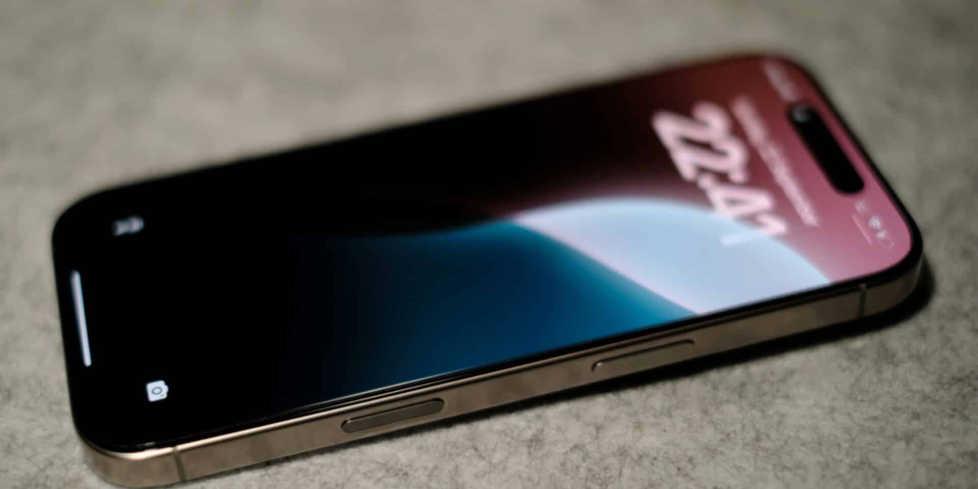 iPhone 16
