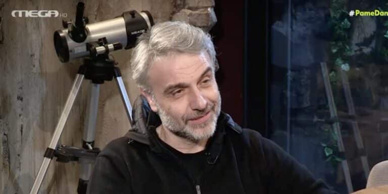 Μουρατίδης: «Μου έστειλαν γυμνές φωτογραφίες και κατά λάθος έβαλα καρδούλα γιατί είμαι εντελώς άσχετος» (βίντεο)