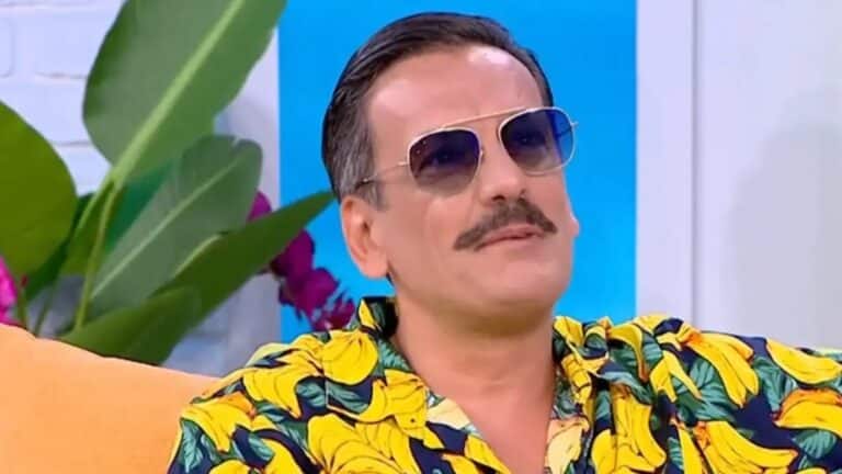 Θάνος Κιούσης: «Όλα τα παιδιά του σχολείου των παιδιών μου θέλουν να με ξαναδούν ντυμένο Έλσα»
