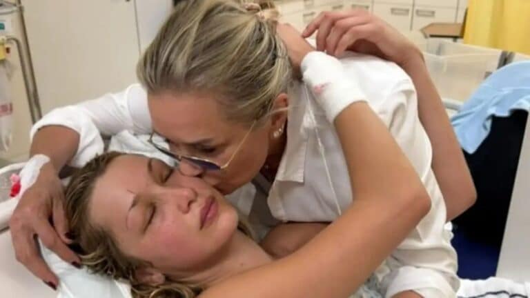 Μπέλα Χαντίντ: Συγκλονίζει η μητέρας της για τη μάχη της με τη νόσο Lyme – «Δεν έζησες, έμαθες πώς να υπάρχεις»