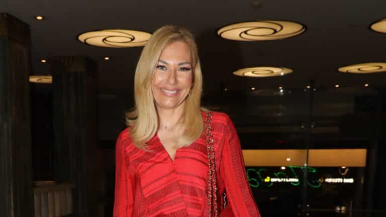 Μεσσαροπούλου: «Γιατί η Τσολάκη μπαίνει στη διαδικασία να συγκρίνει και να αναπολεί το Happy Day;»