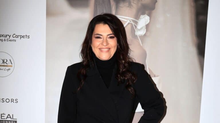 Η Κατερίνα Ζαρίφη δάκρυσε με ρεπορτάζ για το «Σπίτι του Ηθοποιού» – «Δεν έχει κακομοιριά αλλά παρέα»