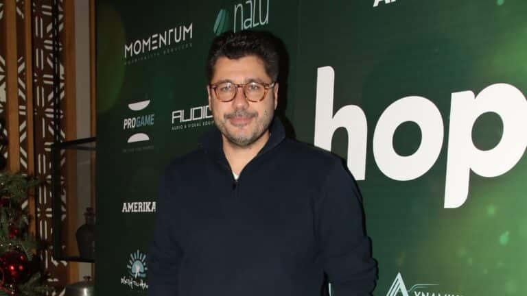 Κωνσταντάρας: «Είμαι πάνω από το κινητό τα πρωινά και περιμένω τα νούμερα της τηλεθέασης»