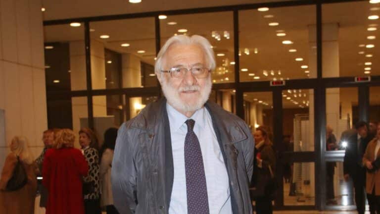 Σμαραγδής για τον «Καποδίστρια»: «Χρωστάμε 800.000 ευρώ για την ταινία»