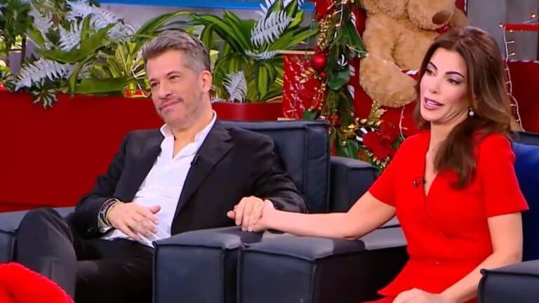 Αντελίνα Βαρθακούρη: «Ο Χάρης Βαρθακούρης θέλει να είμαι στο σπίτι το κορίτσι του που θα μαγειρέψω»