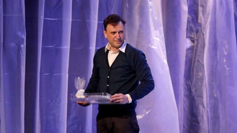 Αργύρης Αγγέλου: «Στο reunion του “Παρά Πέντε” ήταν σαν να κοροϊδέψαμε λίγο τον χρόνο, σαν να μην πέρασε μια μέρα»