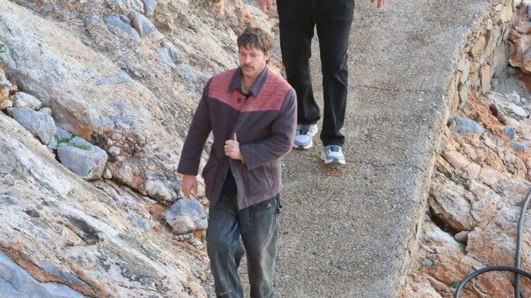 Ο Μπραντ Πιτ γύρισε σκηνές για τη νέα του ταινία στην Ύδρα (εικόνες & βίντεο)