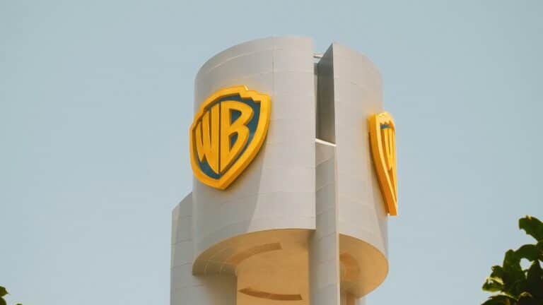 Η Paramount εξαγόρασε τη Warner Bros με 110 δισ. δολάρια – Αποσύρθηκε το Netflix