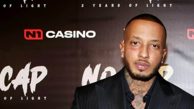 Light: «Θα μπορούσατε να με δείτε ως πολιτικό, αν και γνωρίζω ότι είναι ένας πολύ βρώμικος χώρος»