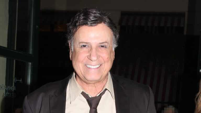 Χάρης Ρώμας: Υπάρχει μια ιδέα να γίνει μια μίνι σειρά το «Κωνσταντίνου και Ελένης»