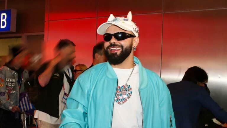 Ο Ακύλας μετά την Eurovision: «Ένιωσα ότι έπρεπε να απολογηθώ, περίμενα ότι θα με λιθοβολήσουν στο Σύνταγμα»