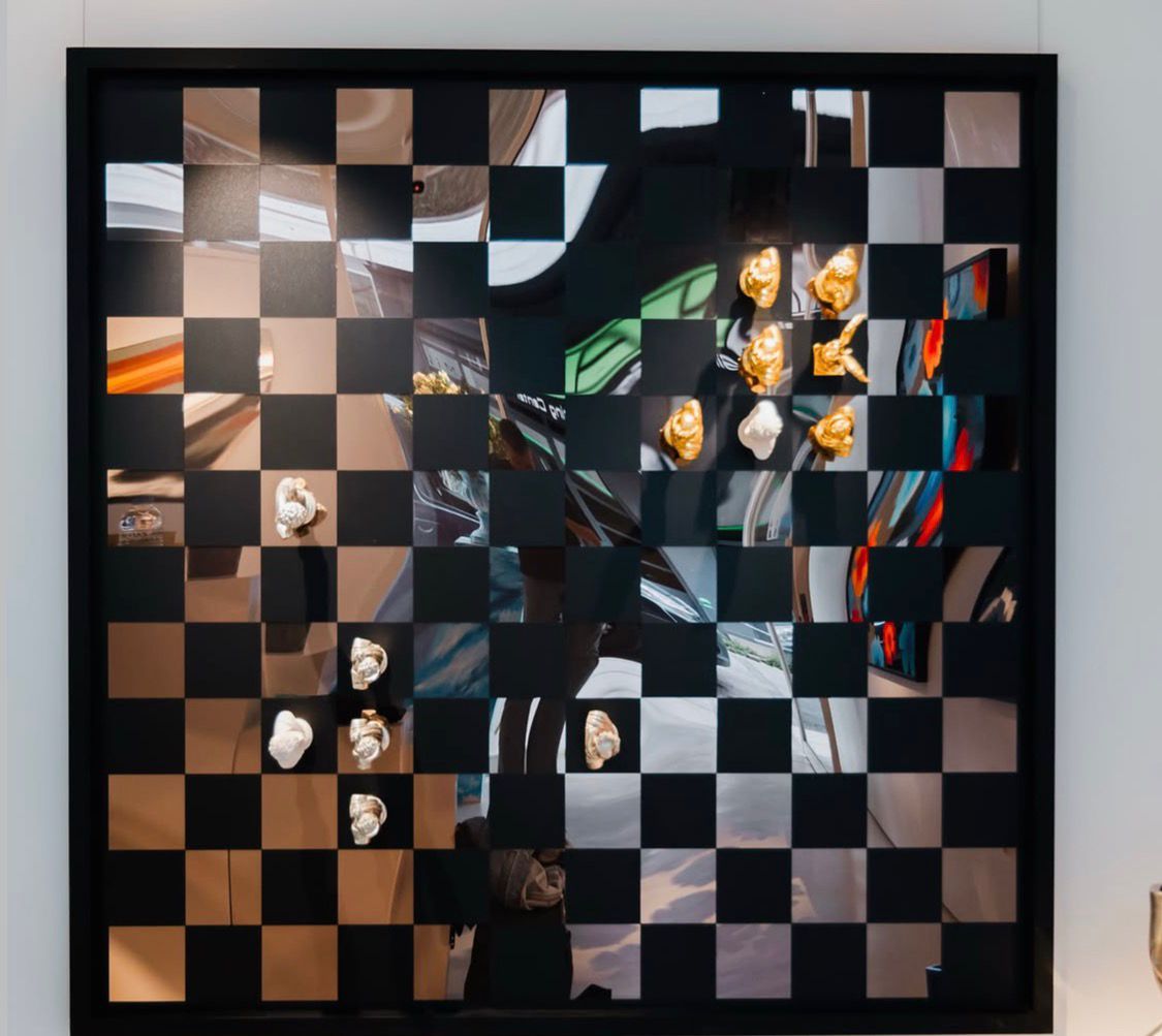 Reflections vs. Colours: Λάμψη και επώνυμες παρουσίες στα εντυπωσιακά εγκαίνια της έκθεσης της Caroline De Souza - Δείτε εικόνες