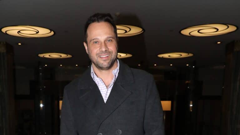 Μέμος Μπεγνής: «Άνοιξα ένα ταχυφαγείο και καταστράφηκα, ακόμα είμαι με χρέη και είναι πολλά»