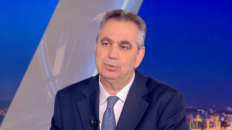 Ο Βασίλης Χιώτης παραιτήθηκε από τον ΣΚΑΪ