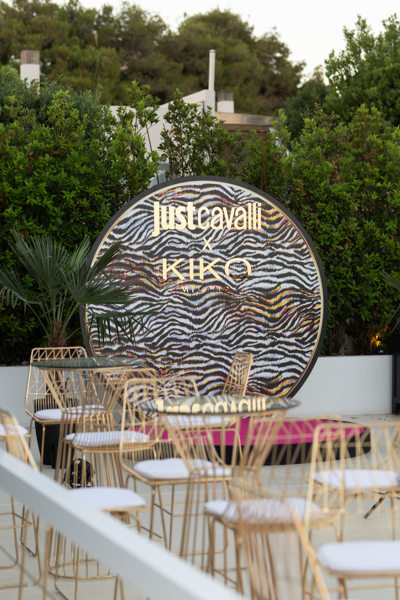 Η KIKO MILANO παρουσίασε τη συλλογή JUST CAVALLI x KIKO MILANO σε ένα μοναδικό event στην Αθηναϊκή Ριβιέρα